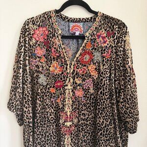 Johnny Was velvet shirt with embroidery flowers